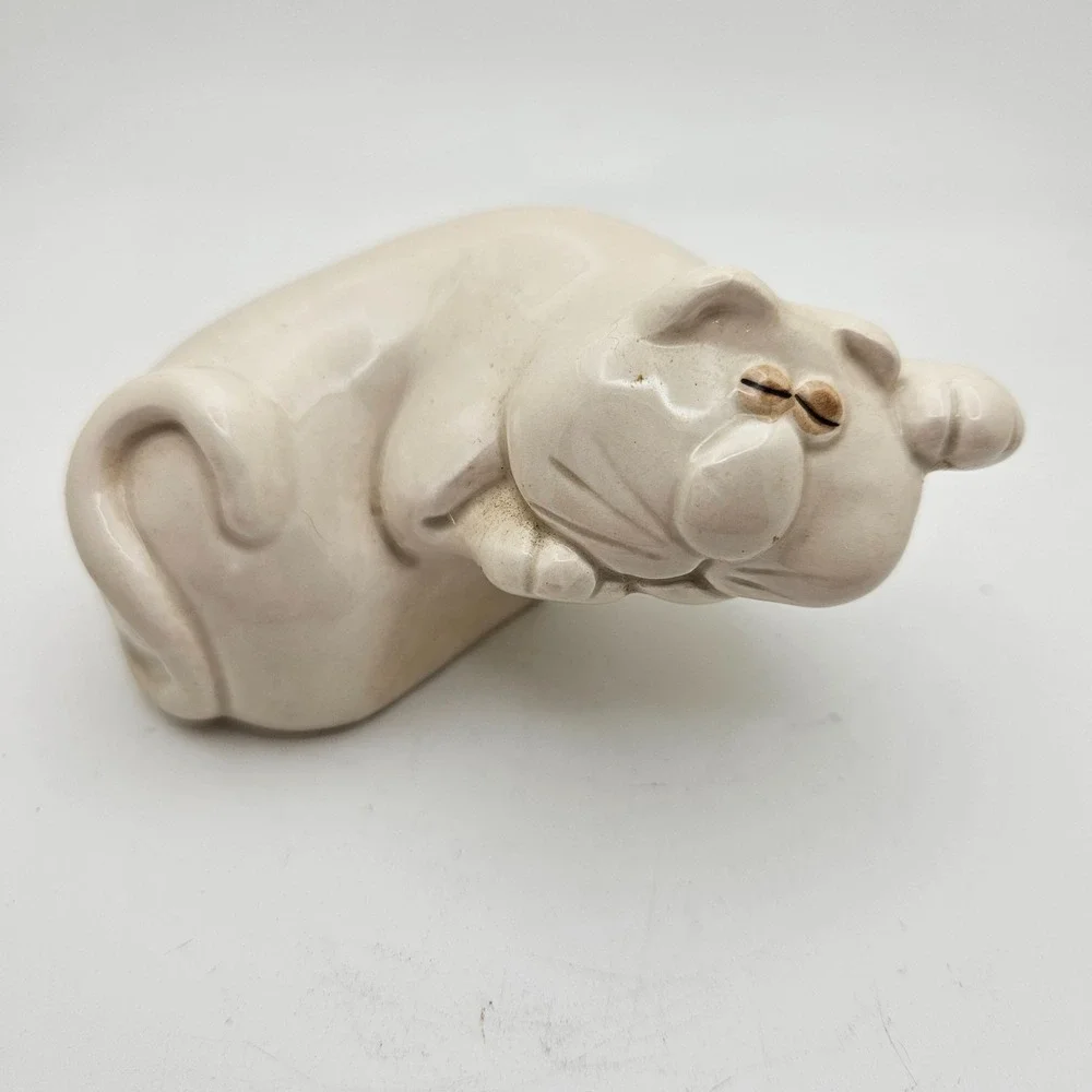 Vintage Sleeping Cat Pepper Shaker Cream‎ Ceramic Kitty Novelty Kitchen Decor
